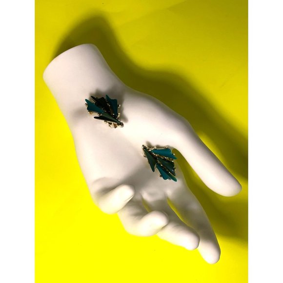Green, Blue, and Gold Asymmetric Vintage JayCraft Clip Earrings Collectible! - Picture 2 of 7